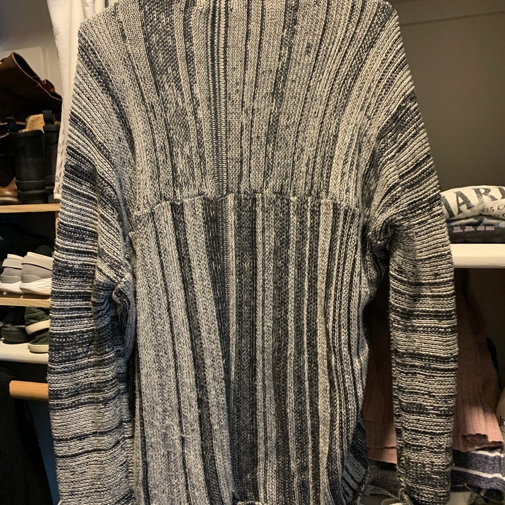 Old Navy Wrap Sweater Medium - Picture 3 of 3